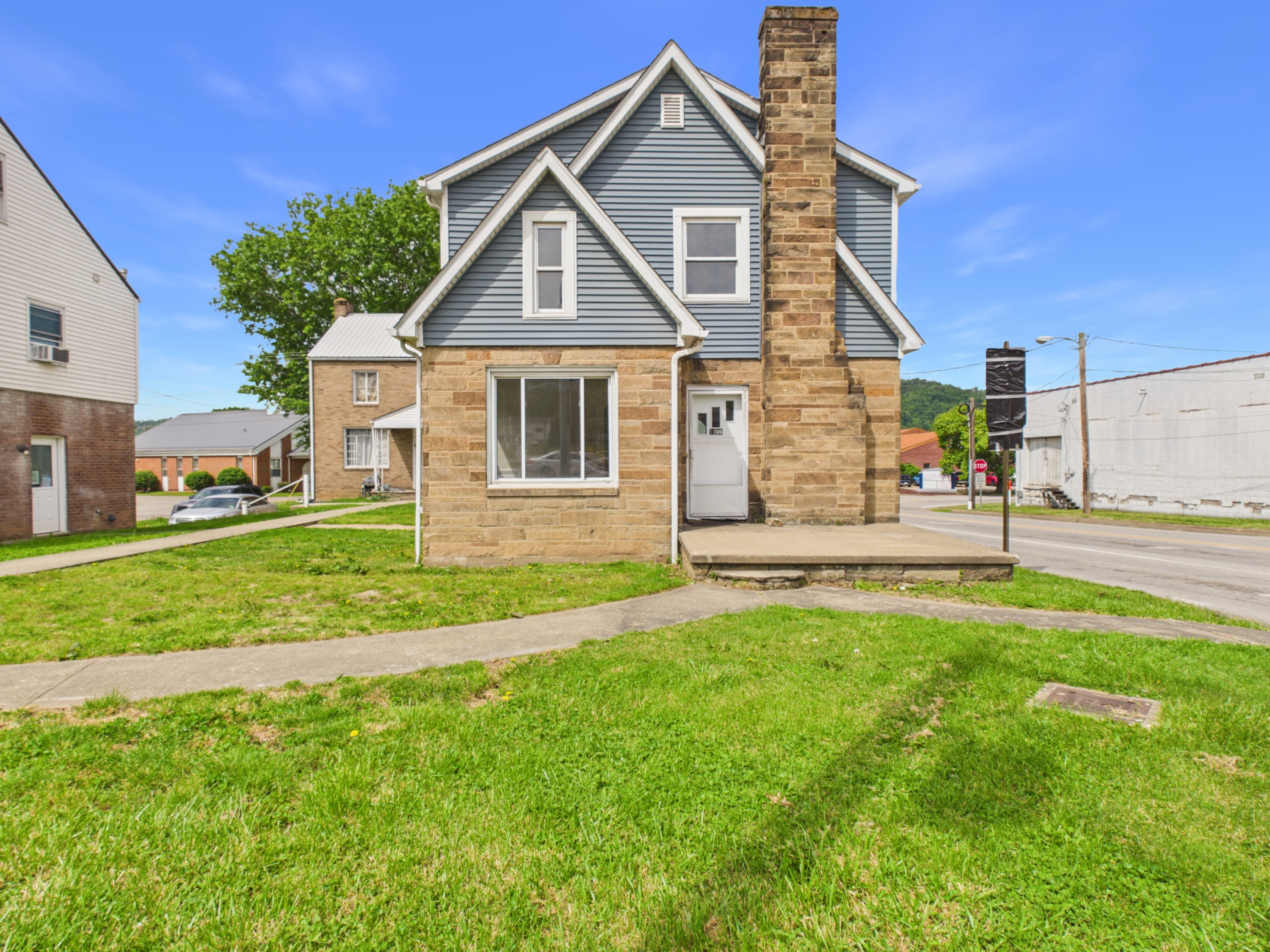 1036 3rd Street